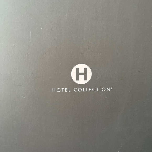 White Hotel Collection Bath Robe - Picture 6 of 6